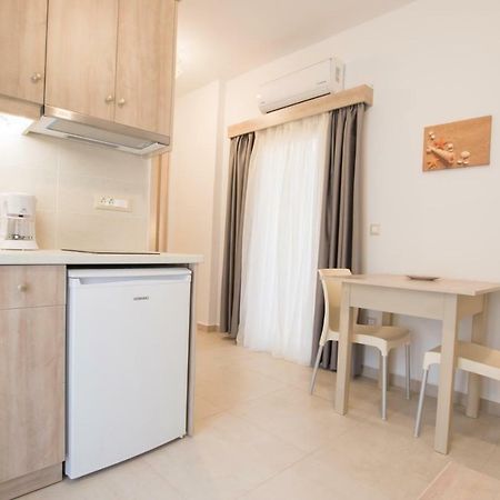 Porfyris Studios And Apartments Karpathos Exteriér fotografie