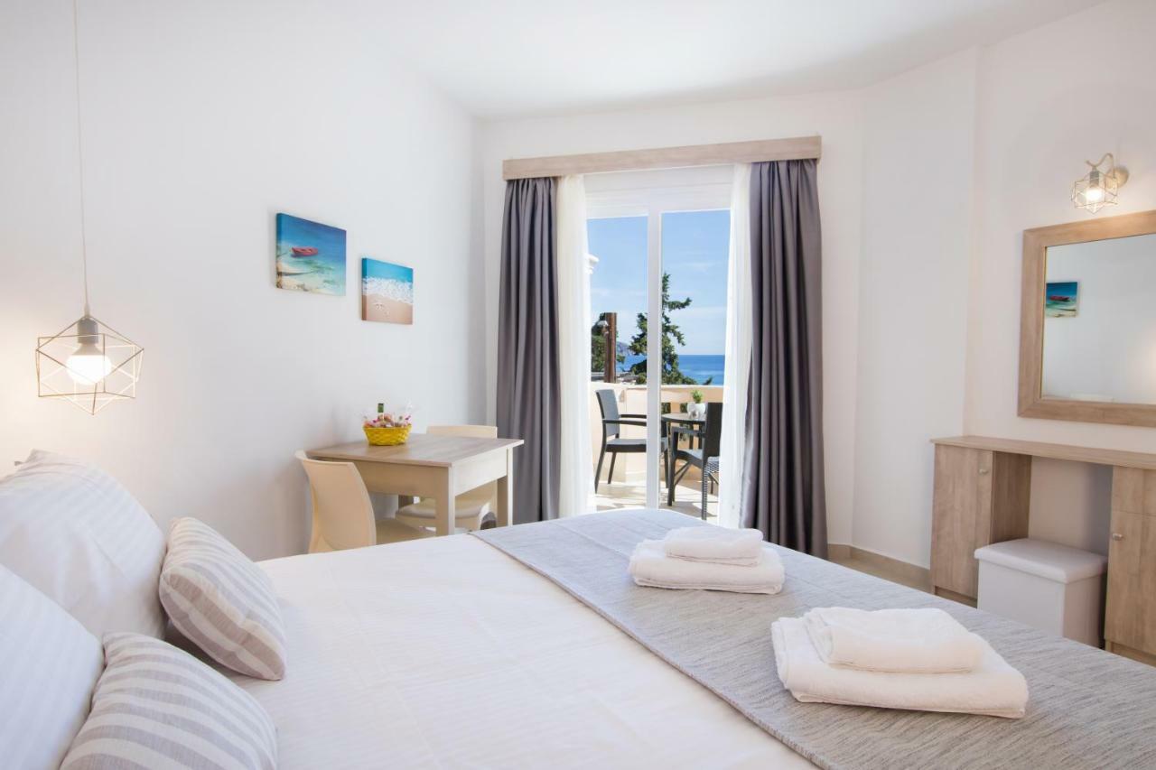 Porfyris Studios And Apartments Karpathos Exteriér fotografie